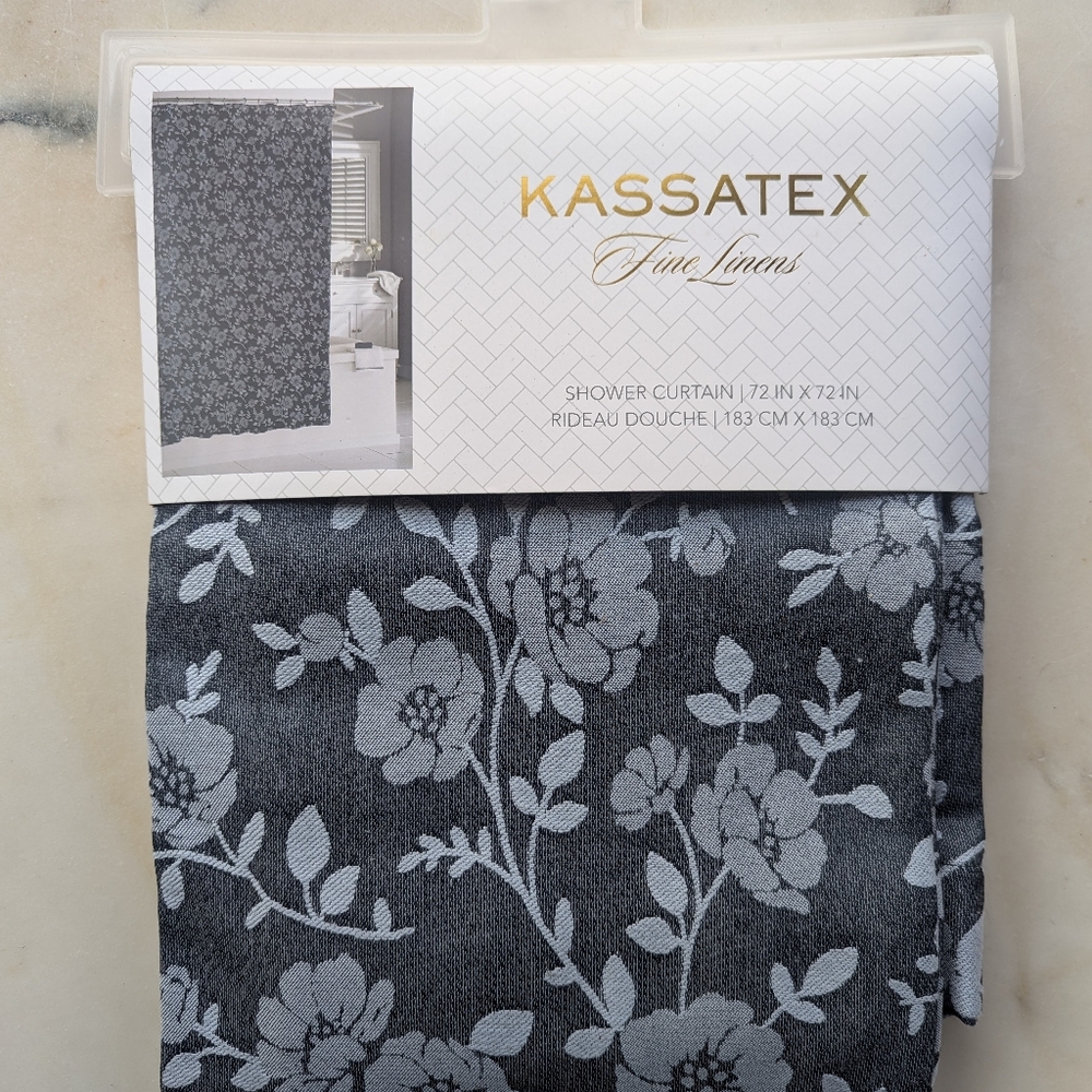 NEW Kassatex blue floral shower curtain 72 x 72